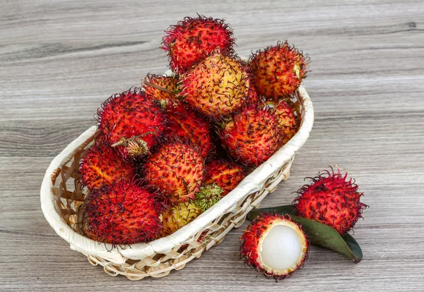 Fruta asiática - rambutão — Fotografia de Stock