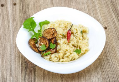 Patlıcan risotto