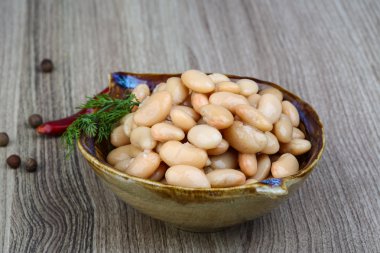 beyaz fasulye konserve