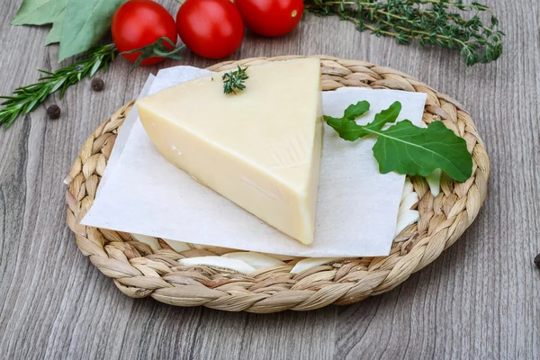 Queso parmesano italiano — Foto de Stock