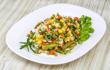 Sebze ile Meksika pirinç