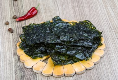 Nori deniz yosunu yaprak