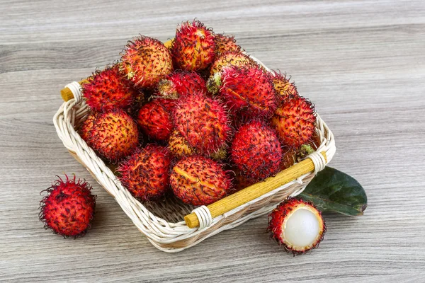 Fruta asiática - rambutão — Fotografia de Stock