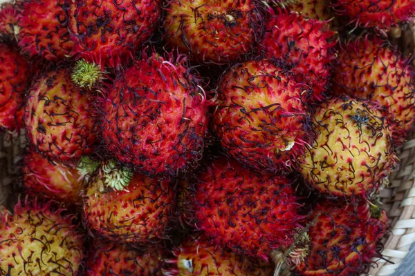 Asian fruit - rambutan — Stock Photo, Image