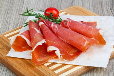 İspanyol geleneksel snack - Jamon