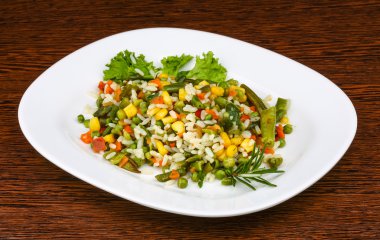 Sebze ile Meksika pirinç