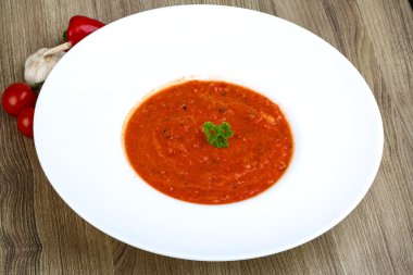 İspanyol geleneksel çorba - gaspaço