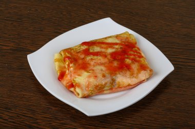 Tatlı gözleme şurubu