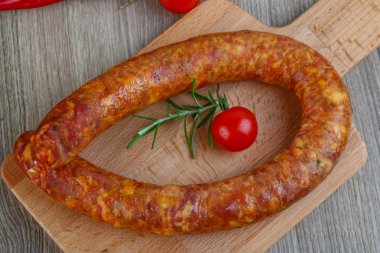 Sosis biberiye ve domates ile