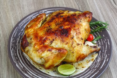 sıcak ızgara tavuk