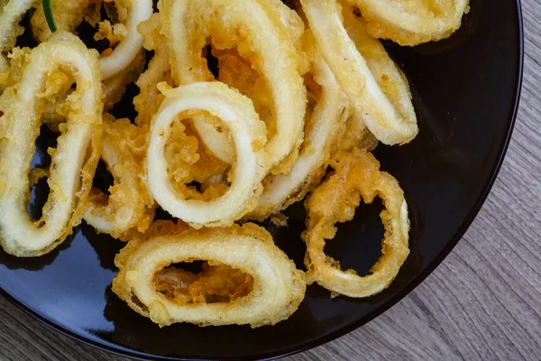 Tempura kalamar halkaları