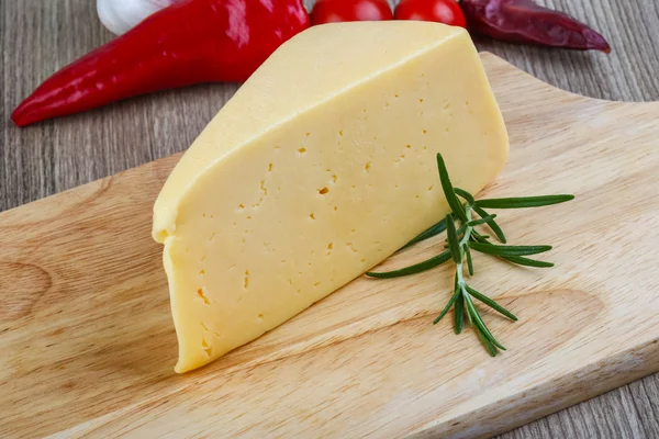 Sárga sajt háromszög — Stock Fotó