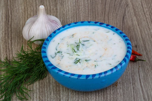 Griekse traditionele keuken - Tzatziki — Stockfoto