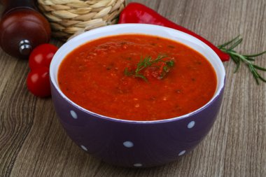 İspanyol geleneksel çorba - gaspaço