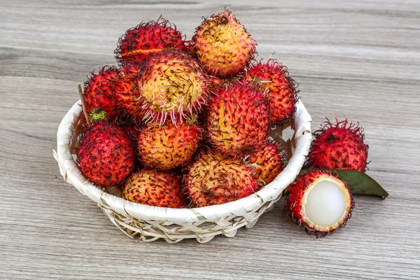 Fruta asiática - rambutão — Fotografia de Stock