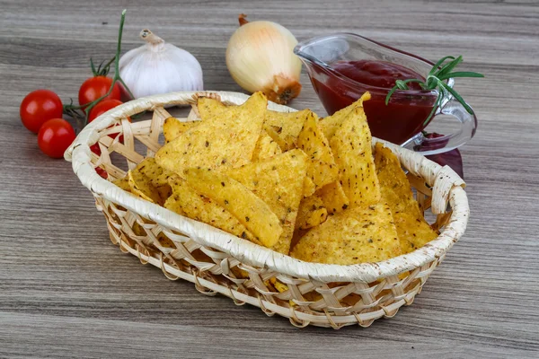 Nachos chips with tomato — Stock Photo, Image