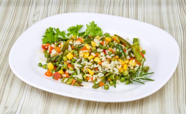 Sebze ile Meksika pirinç