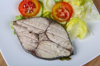 ızgara orkinos biftek