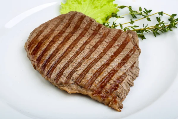 Steak de bœuf grillé — Photo