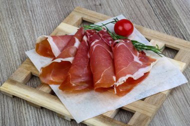 İspanyol geleneksel snack Jamon