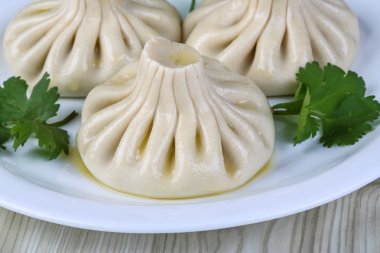 Caucasuan mutfağı Hıngel