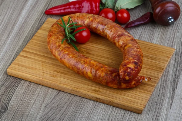 Anillo de salchichas con romero — Foto de Stock