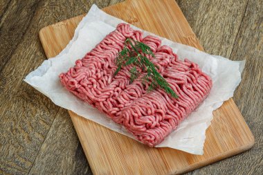 Çiğ kıyılmış beaf