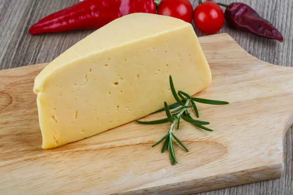 Triángulo del queso amarillo — Foto de Stock