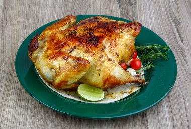 sıcak ızgara tavuk