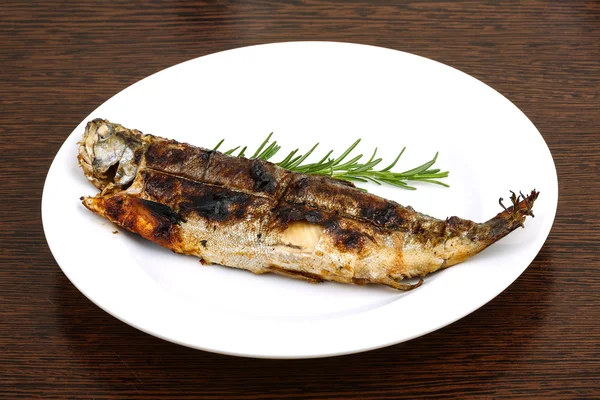 Grilled trout served — Stock Photo, Image