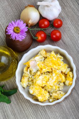 Kahvaltı pişmiş yumurta