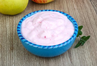 Taze Srawberry yoğurt