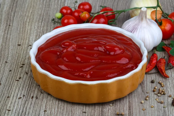 Heller Tomatenketchup — Stockfoto