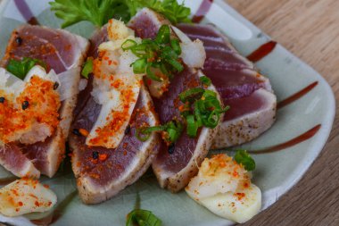 Orkinos biftek kızartma