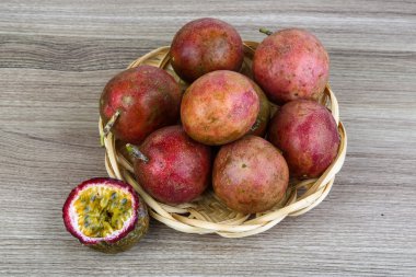 Taze tropikal meyve Çarkıfelek