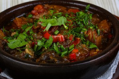 Caucasuan mutfak ajapsandali