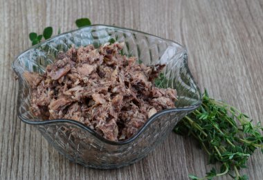 Konserve ton balığı et