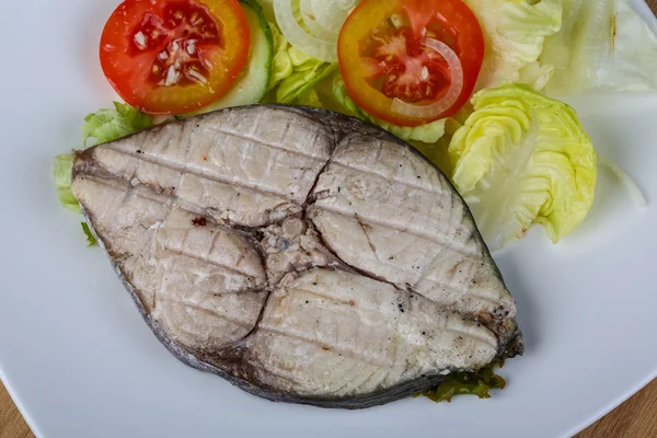 Grilled tuna steak — Stock Photo, Image