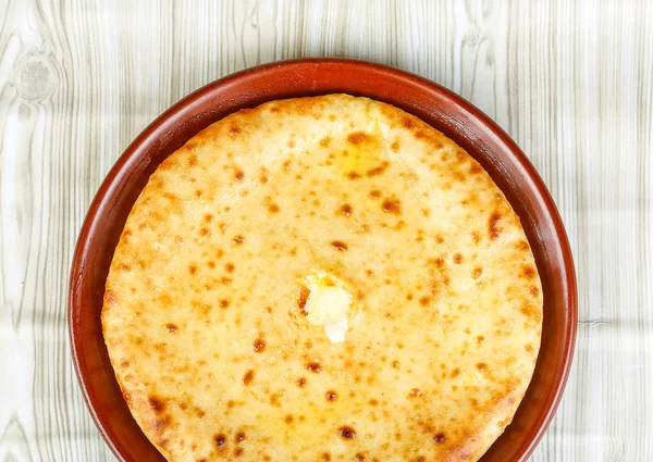 Orientalisches Gebäck ossetischer Kuchen — Stockfoto