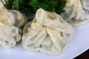 Caucasuan mutfağı Hıngel