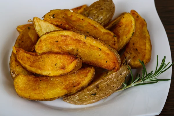 Dereotu ile kavrulmuş patates — Stok fotoğraf
