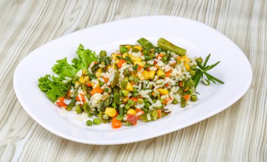 Sebze ile Meksika pirinç