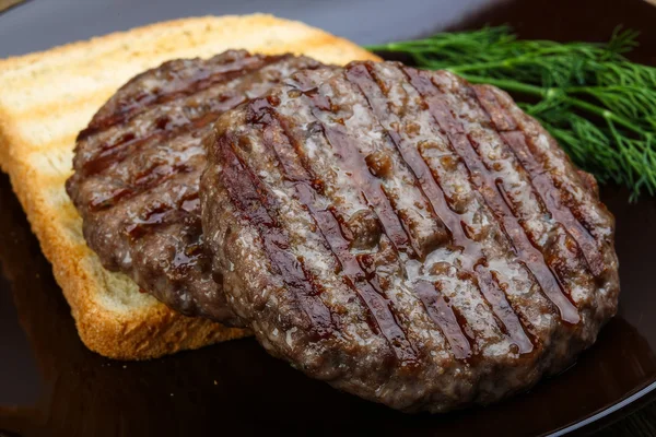 Gegrilde Hamburger kotelet — Stockfoto