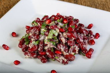 kırmızı fasulye salatası