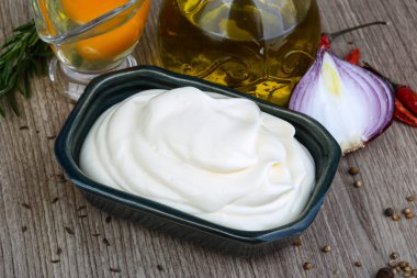 Lezzetli mayonez sos