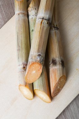 Olgun şeker çubukları