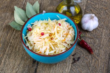 Mayalanmış lahana lahana turşusu