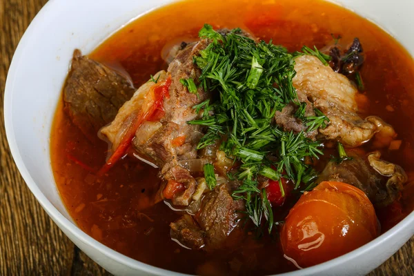 Rindfleisch- und Gemüsesuppe — Stockfoto