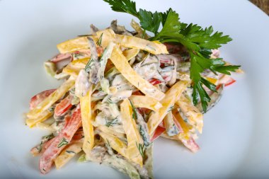 Lezzetli Juienne salata