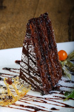 Tatlı çikolatalı pasta.